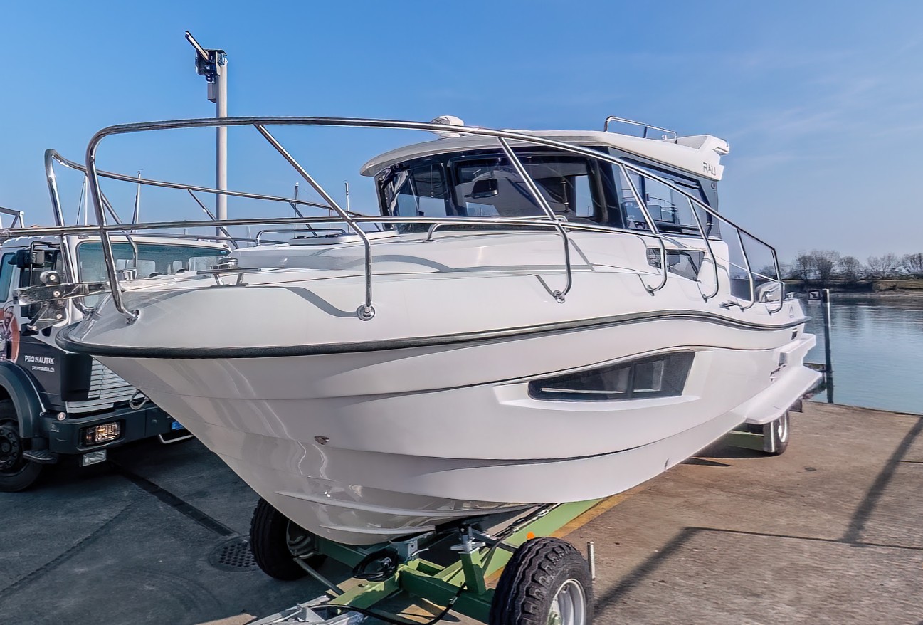 Yacht Bodensee Street View